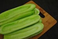 how to seed cucumber